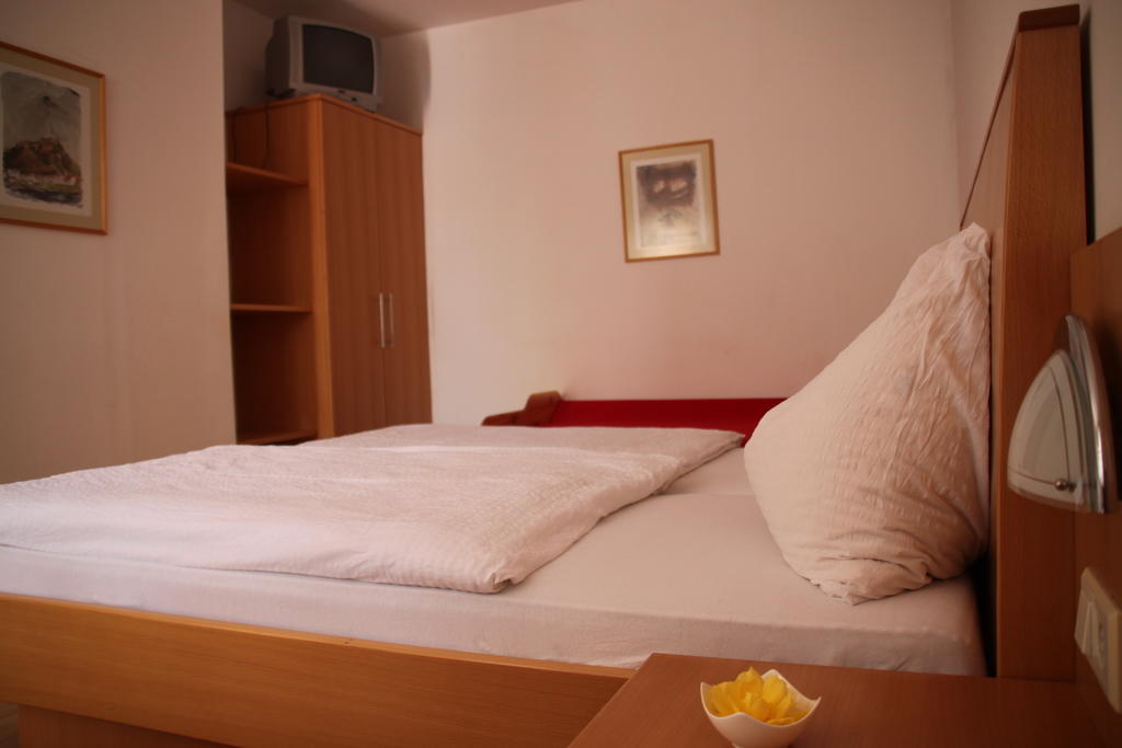 Pension Gartner Wallern im Burgenland Chambre photo